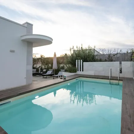 Villa Charming Close To The Beach - Beahost Torre Lapillo