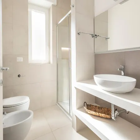 Charming Close To The Beach - Beahost