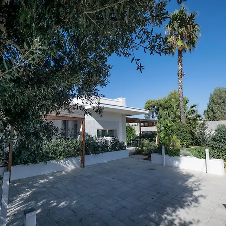 Villa Charming Close To The Beach - Beahost
